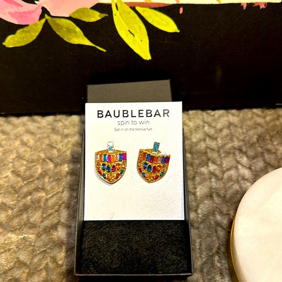 NWT BAUBLEBAR Let it SpinTop Earrings - Picture 1 of 4